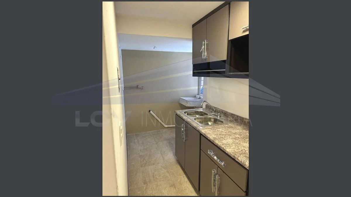 Departamento en venta en San Nicolás Tolentino en Iztapalapa — fotografía 1